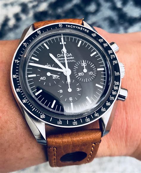 omega speedmaster moonswatch